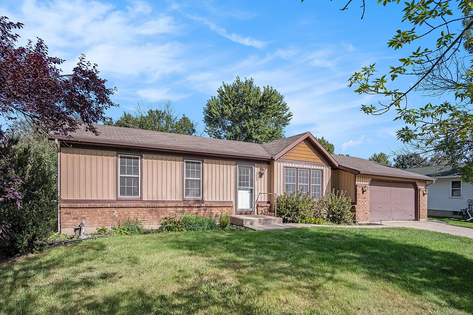 3055 Appleton Ct NE photo 1