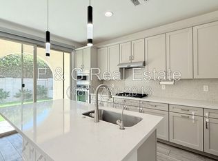 1419 E Town And Country Ln, Phoenix, AZ 85014
