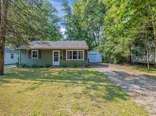 1409 Briarcliff Dr, Urbana, IL 61801