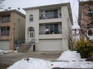 68-70 Saint Francis St, Newark, NJ 07105