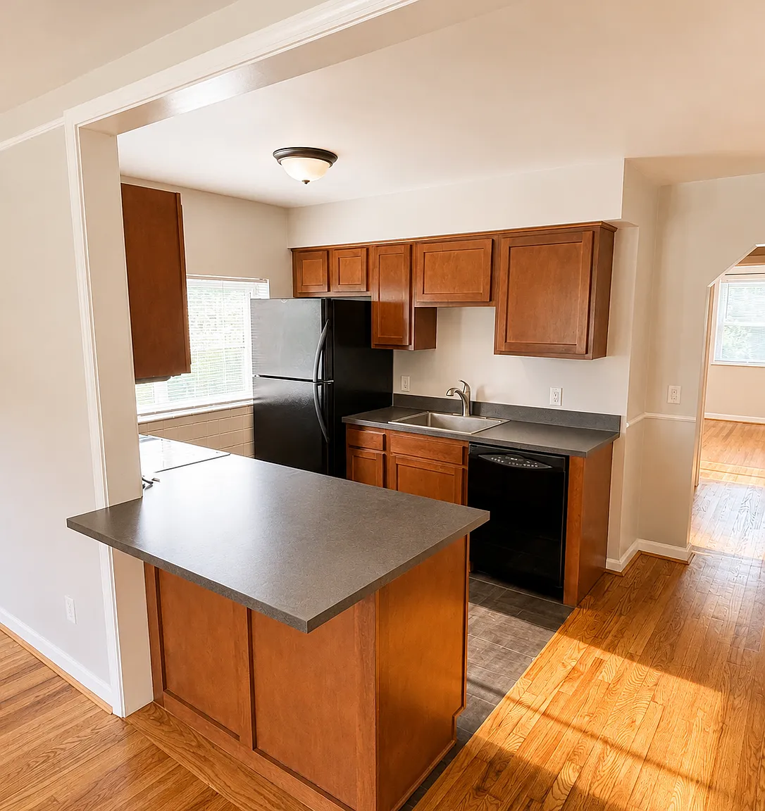 2 bed, 840 sqft, $1,250 — Photo 2