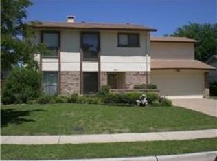841 Bowling Green Dr, Lewisville, TX 75067