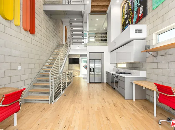 3450 Cahuenga Blvd W APT 607, Los Angeles, CA 90068
