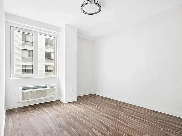 906 E New York Ave #6E — Photo 3