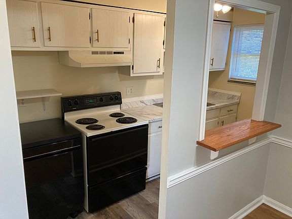 5th image of 1501 Cowling Ave APT 8