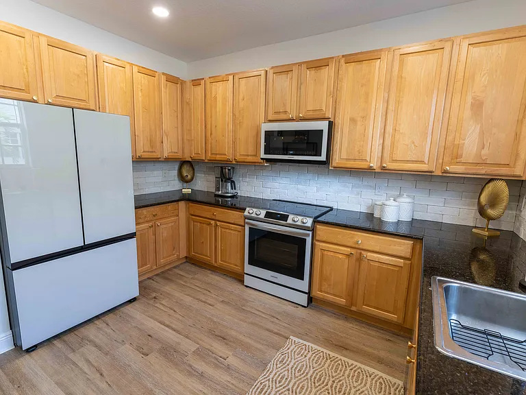 2502 N Dixie Hwy #43 — Photo 18