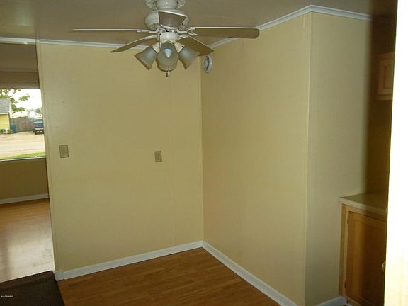 4th image of 616 Stassen Ave
