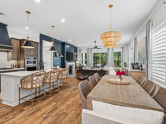 5th image of 147 Persimmon Circle