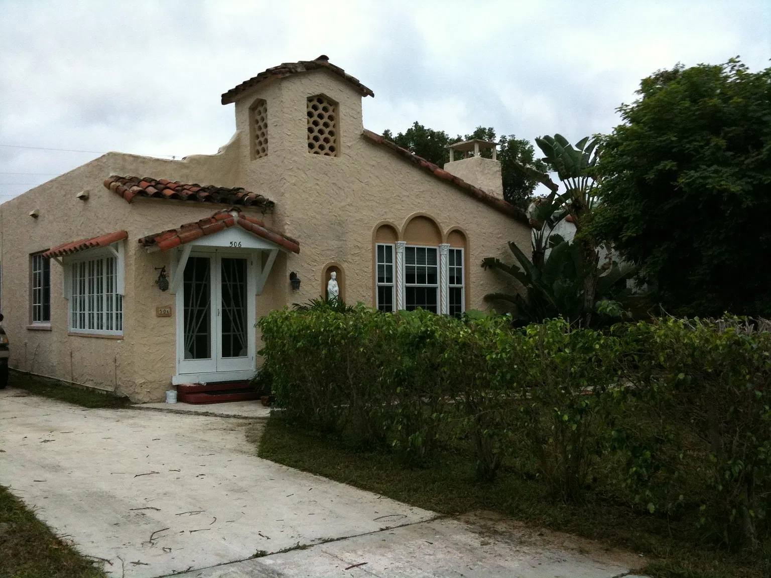 2 bed, 1250 sqft, $3,250 — Photo 2