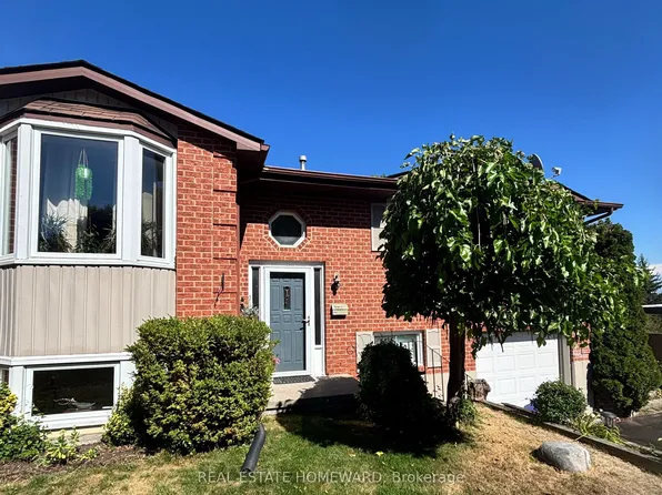 35 Bleeker Ave, Quinte West, ON K8V 5Y2