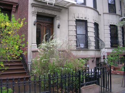 203 Park Pl APT 1F, Brooklyn, NY, 11238