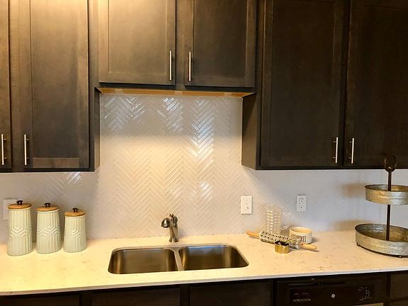 4th image of 104 Bettie Mae Way APT 4301