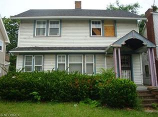 896 Greyton Rd, Cleveland Heights, OH 44112