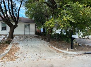 5605 Hiett Ct, Fort Worth, TX 76112