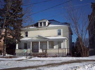 2 McLaughlin Pl, Pittsfield, MA 01201
