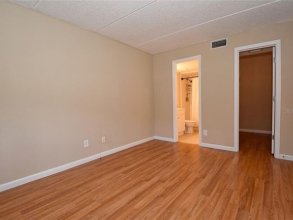 4th image of 231 Lewfield Cir #231