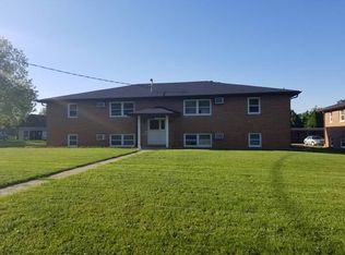 409 4th St NE #4, Mitchellville, IA 50169