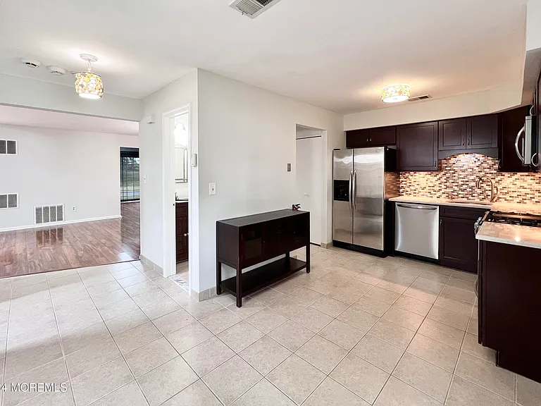 15 Cummings Ct — Photo 13