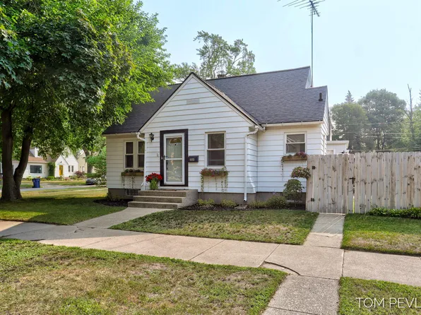 509 Washington Ave, Holland, MI 49423