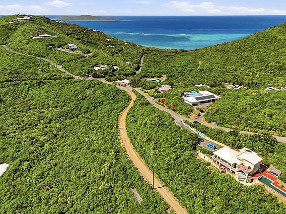 4th image of 92 South Grapetree EB