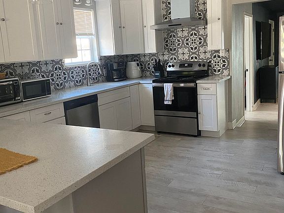 5th image of 6716 Jefferson Blvd