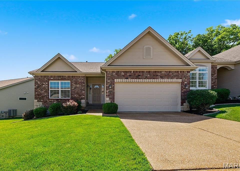 1st image of 1236 Emerald Gardens Dr