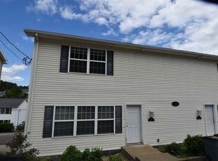 869 Tremont St, Morgantown, WV
