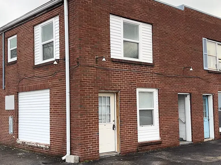 Front of building - downstairs unit.