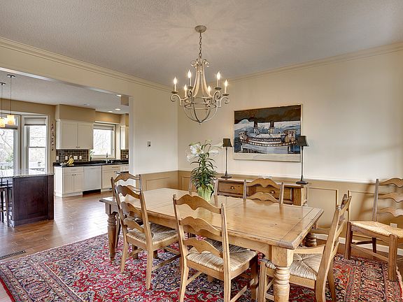 Spacious Dining Room!