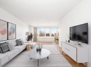 600 W 246th St APT 208, Bronx, NY 10471