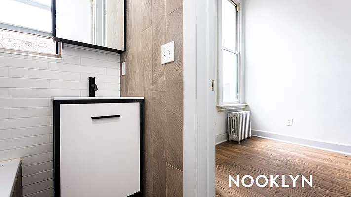 Rented by Nooklyn NYC LLC | media 23