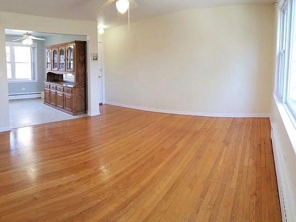 2nd image of 2653 W Carmen Ave #2