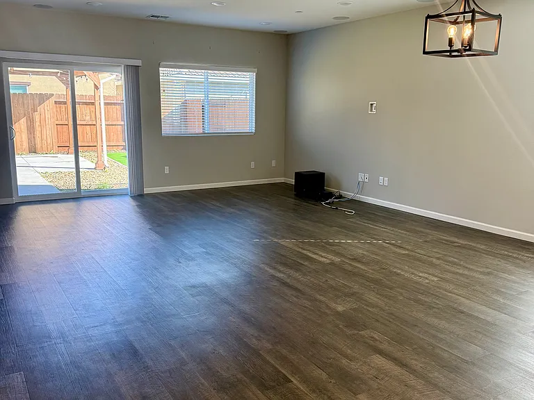 1864 Pollock Way — Photo 10