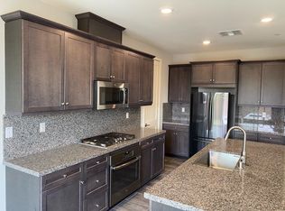 2322 Apple Ct, Upland, CA 91786