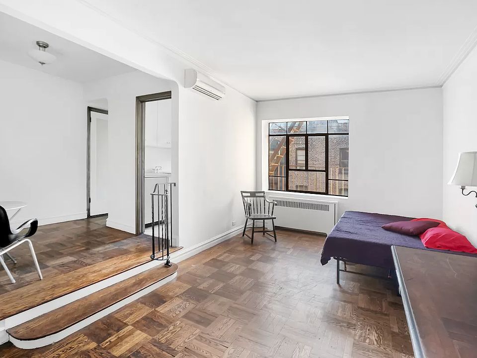 1st image of 250 W 24th St APT 6AW