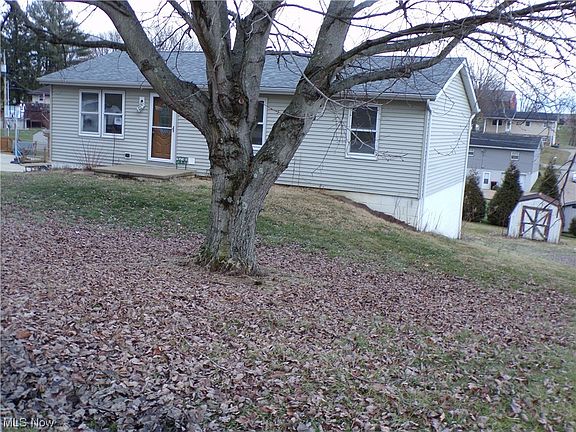 3rd image of 3730 Dona Dr