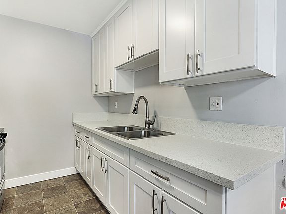 4th image of 5716 La Mirada Ave APT 8