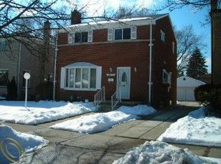 16111 Sussex St, Detroit, MI