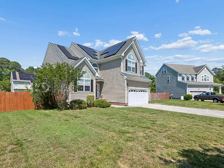 8183 Gentil Ct — Photo 32