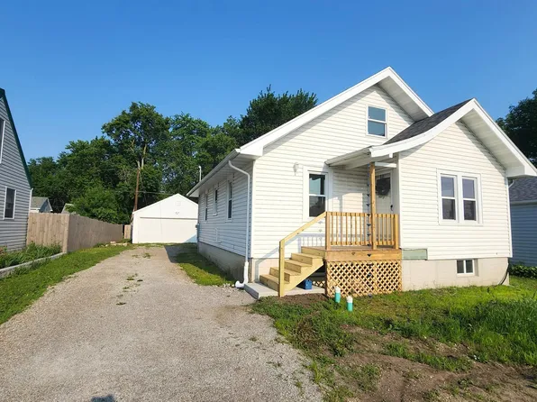 1526 S Taft Ave, Mason City, IA 50401