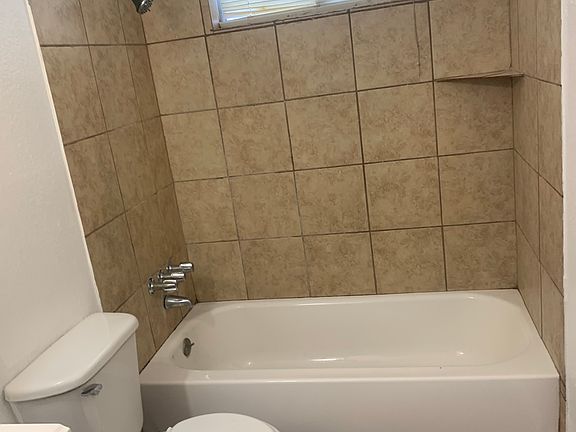 4th image of 1146 Brenford Dr