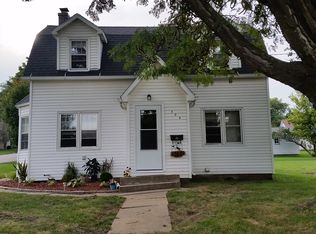 304 Main St, Hudson, IA 50643