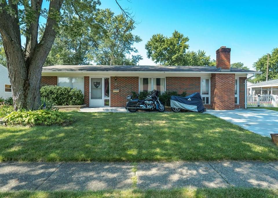 1st image of 143 Empire Dr