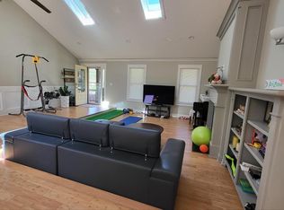 3198 Robin Ln, Duluth, GA 30096