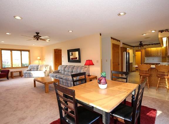 3rd image of 4130 Bridgewater Cir
