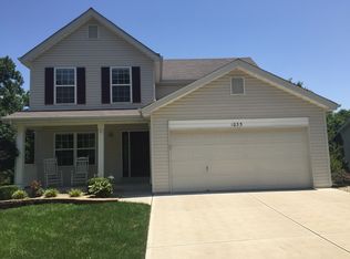 1035 Winter Park Dr, Fenton, MO 63026