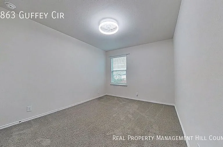 13863 Guffey Cir — Photo 10