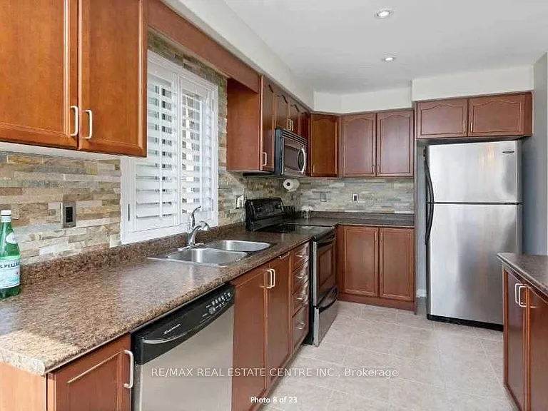 904 Zelinsky Cres — Photo 10