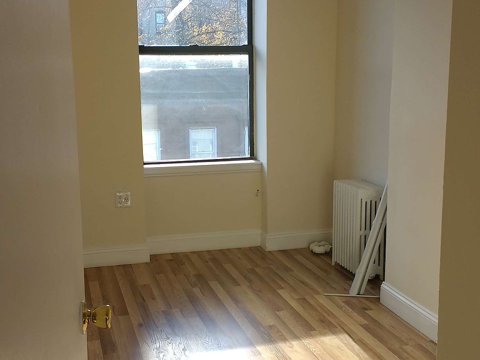 1st image of 167 E 102nd St APT 3W