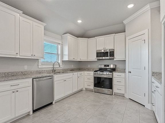 5th image of 2101 E Endura Park Dr